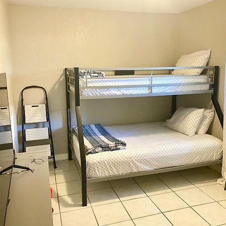 Sunshine Acre 2B 2B King Master Suite, Big Yard ดาวี ภายนอก รูปภาพ